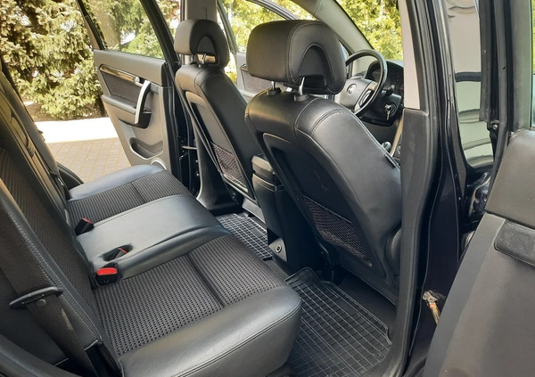Chevrolet Captiva cena 32999 przebieg: 202700, rok produkcji 2011 z Swarzędz małe 596